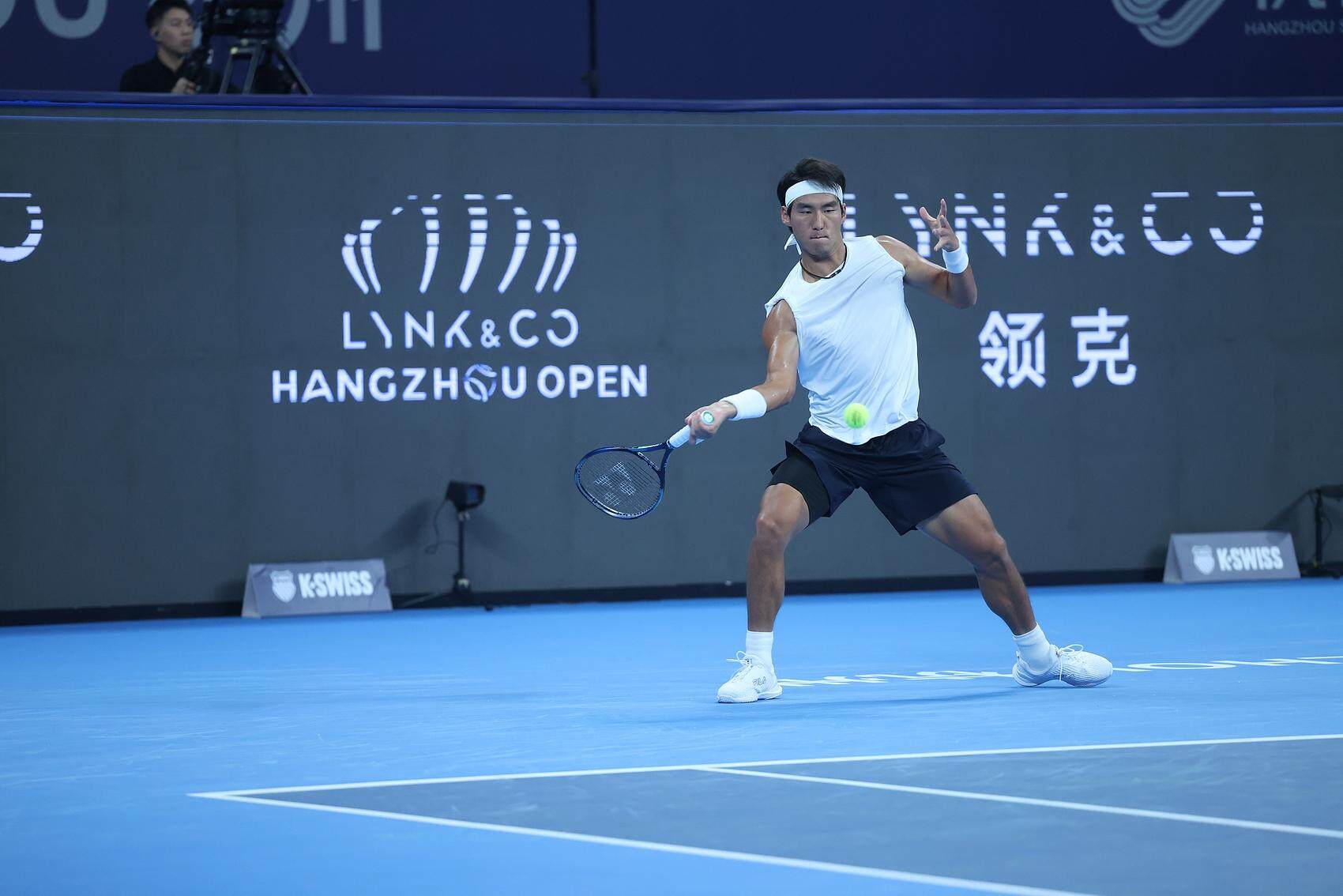 MRk, TP巡回赛, 救两个赛点