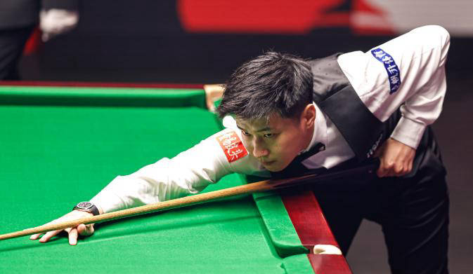 公开赛进行, 两人此前交